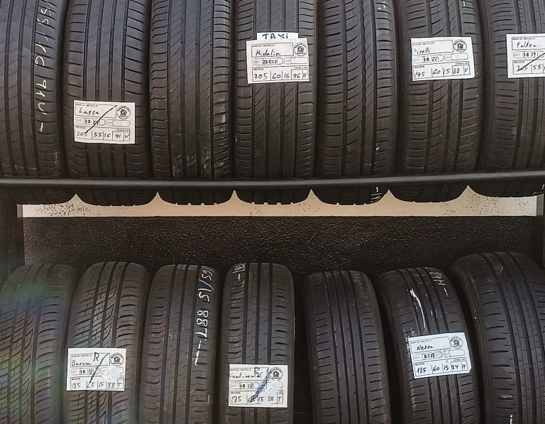 Foto de un neumatico semninuevo Neumáticos seminuevos revisados norma UNE 68051 Murcia